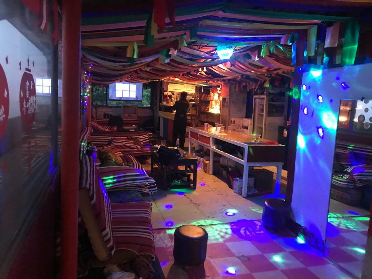 Monkey Jane'S Guesthouse Яншо Экстерьер фото